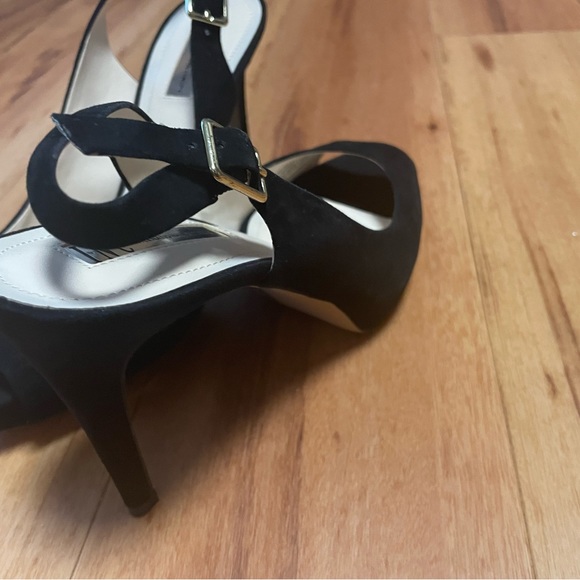 Inc International Concepts Gilas Peep-Toe Platform Pumps - Picture 5 of 12